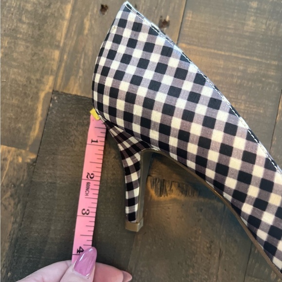 Anne Klein black and white heels size 8 - Picture 5 of 7
